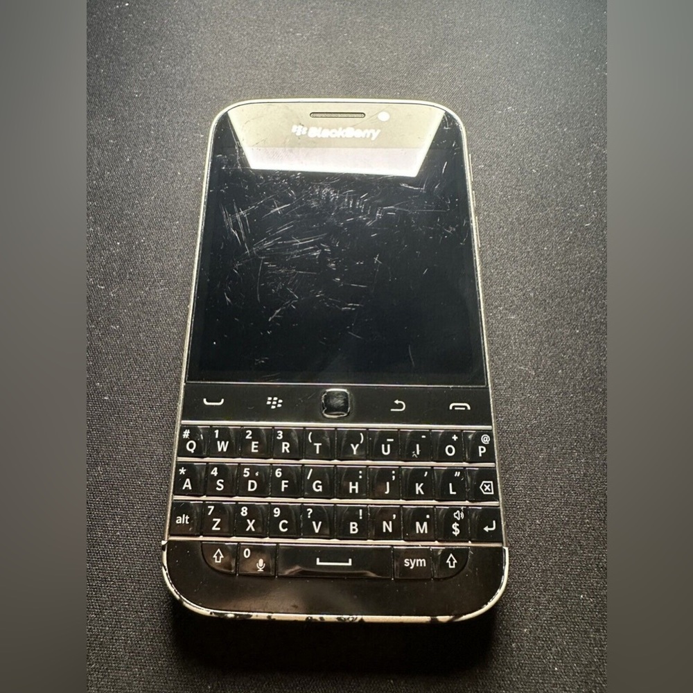 BlackBerry Classic (Rogers/Fido)